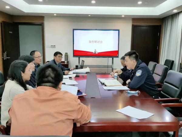 本想“合法”逃避千万债务，没想到成了犯罪嫌疑人……